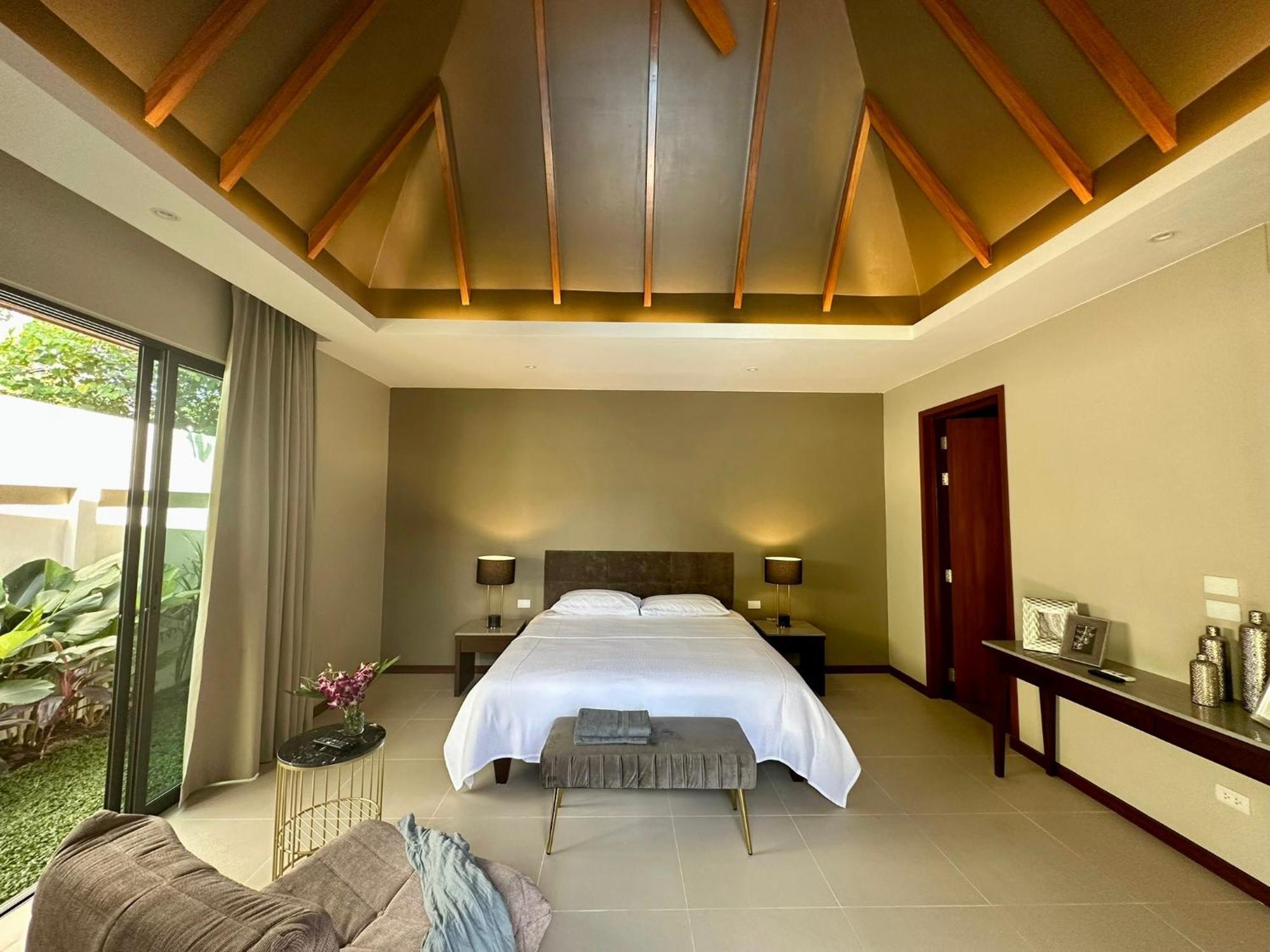 Aura 4 Bd In Bang Tao Phuket