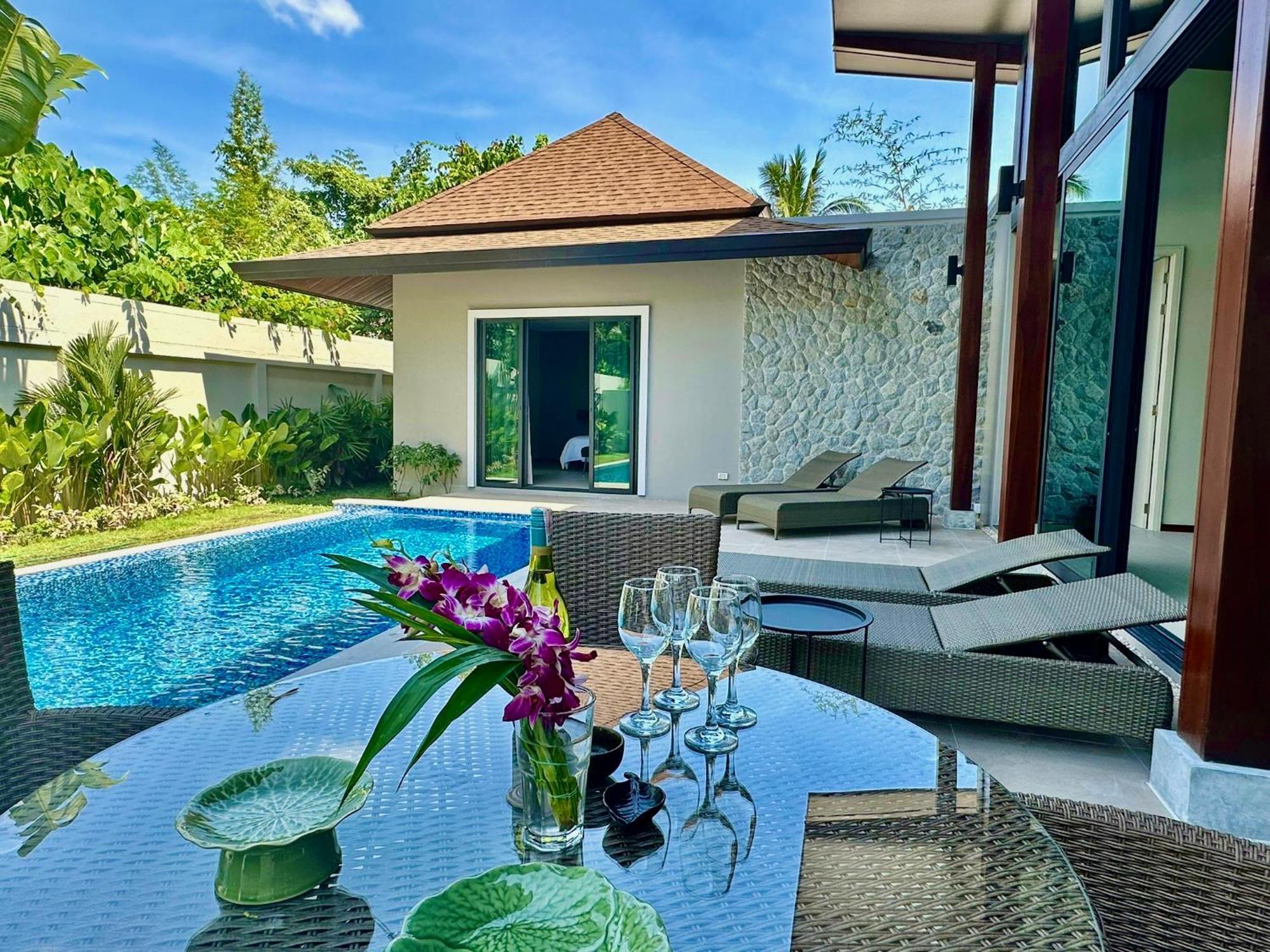 Villa Aura 4 Bd In Bang Tao